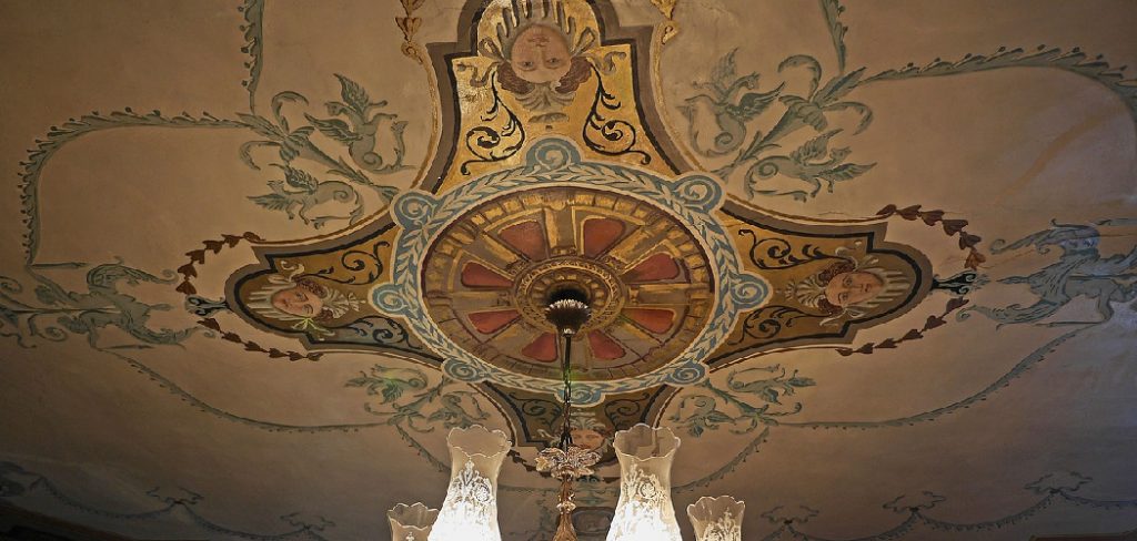 How to Paint a Ceiling Medallion