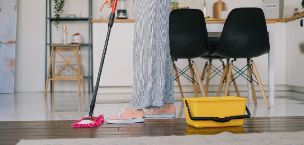How to Use Bona Floor Cleaner With Regular Mop