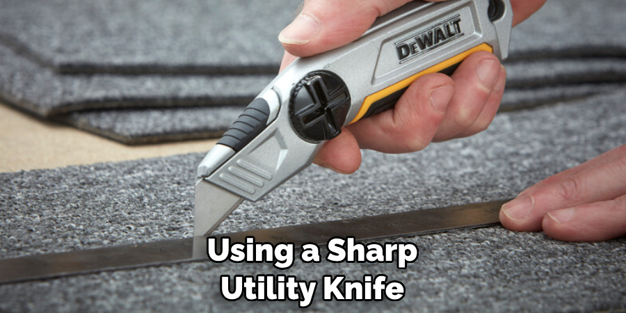 Using a Sharp Utility Knife