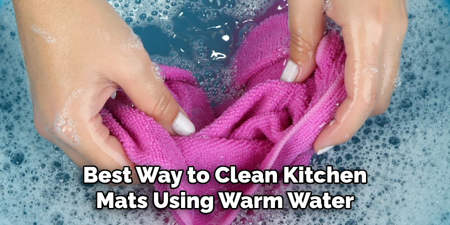  Best Way to Clean Kitchen Mats Using Warm Water