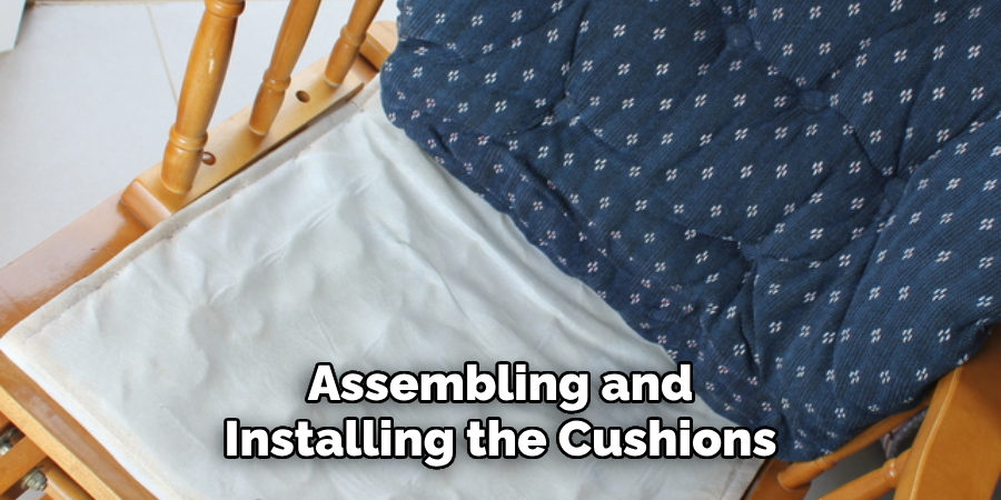 Assembling and Installing the Cushions