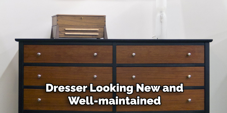 Dresser Looking New and Well-maintained