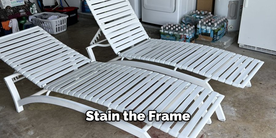 Stain the Frame