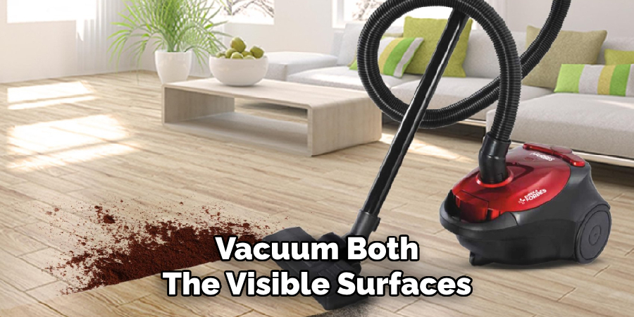 Vacuum Both
The Visible Surfaces